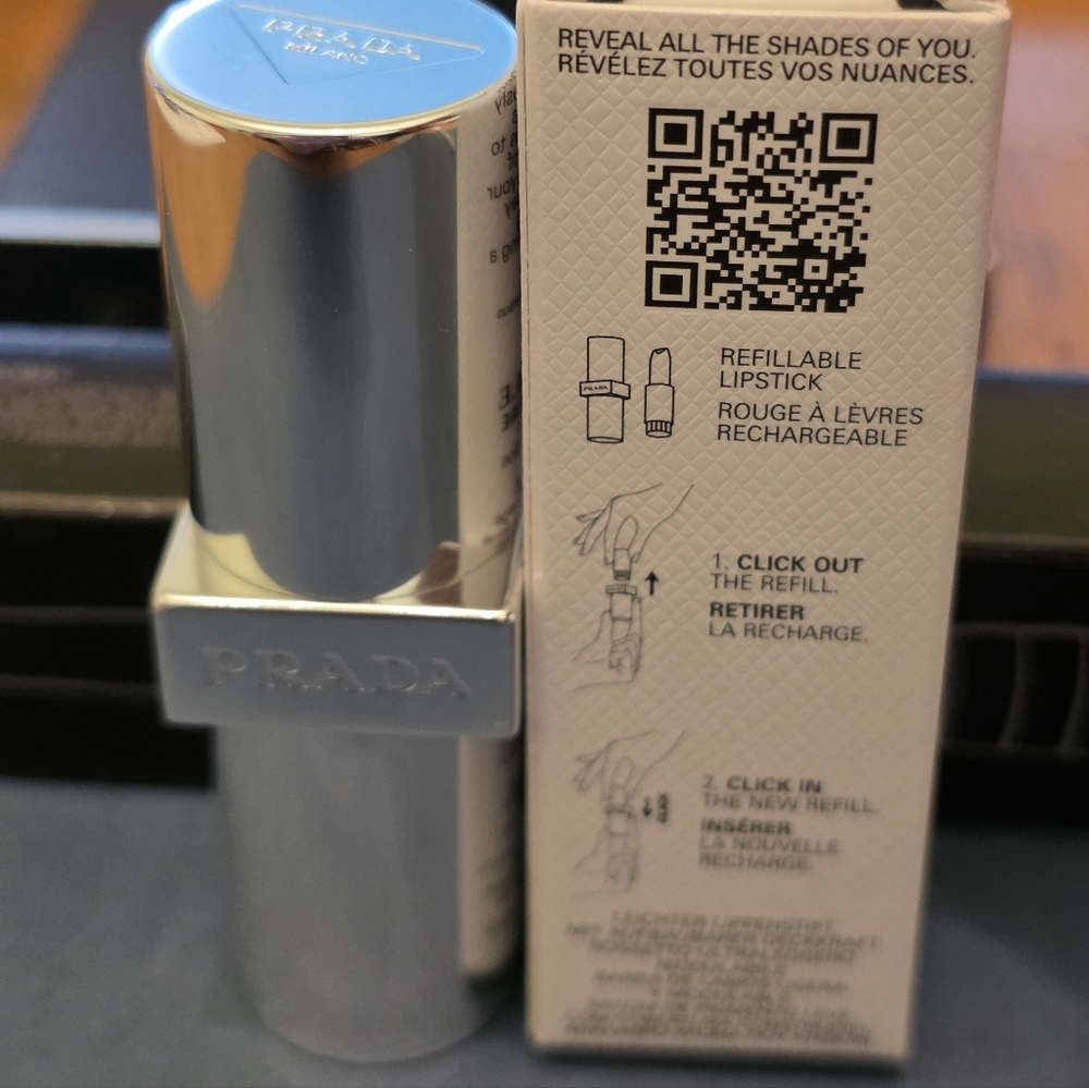 Prada Monochrome Soft Matte Lipstick B107 SEDONA. BNIB - Picture 8 of 9